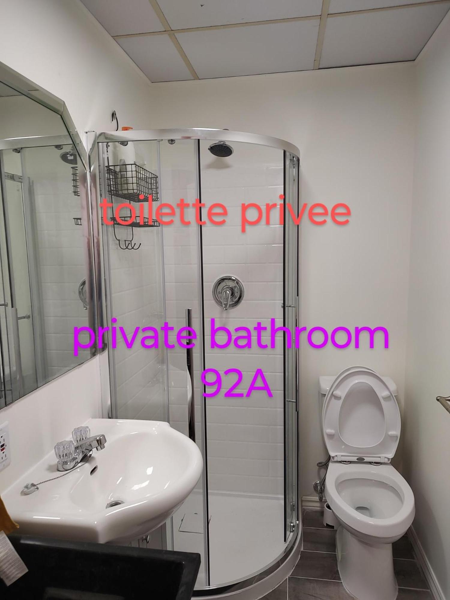 Welcome To Airbnb Saint-Jean-sur-Richelieu Kamer foto